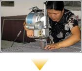 １．生地の裁断　イメージ